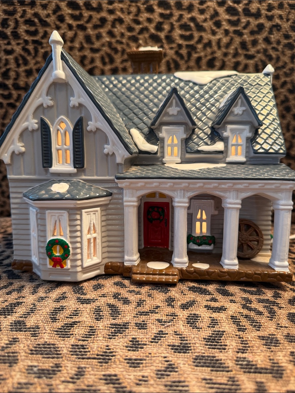 (Retired) Department 56 The Original Snow Village. “Gothic Farmhouse”.
